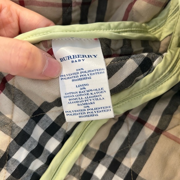 Burberry quilted jacket kid girl 18-24 month - Picture 6 of 6